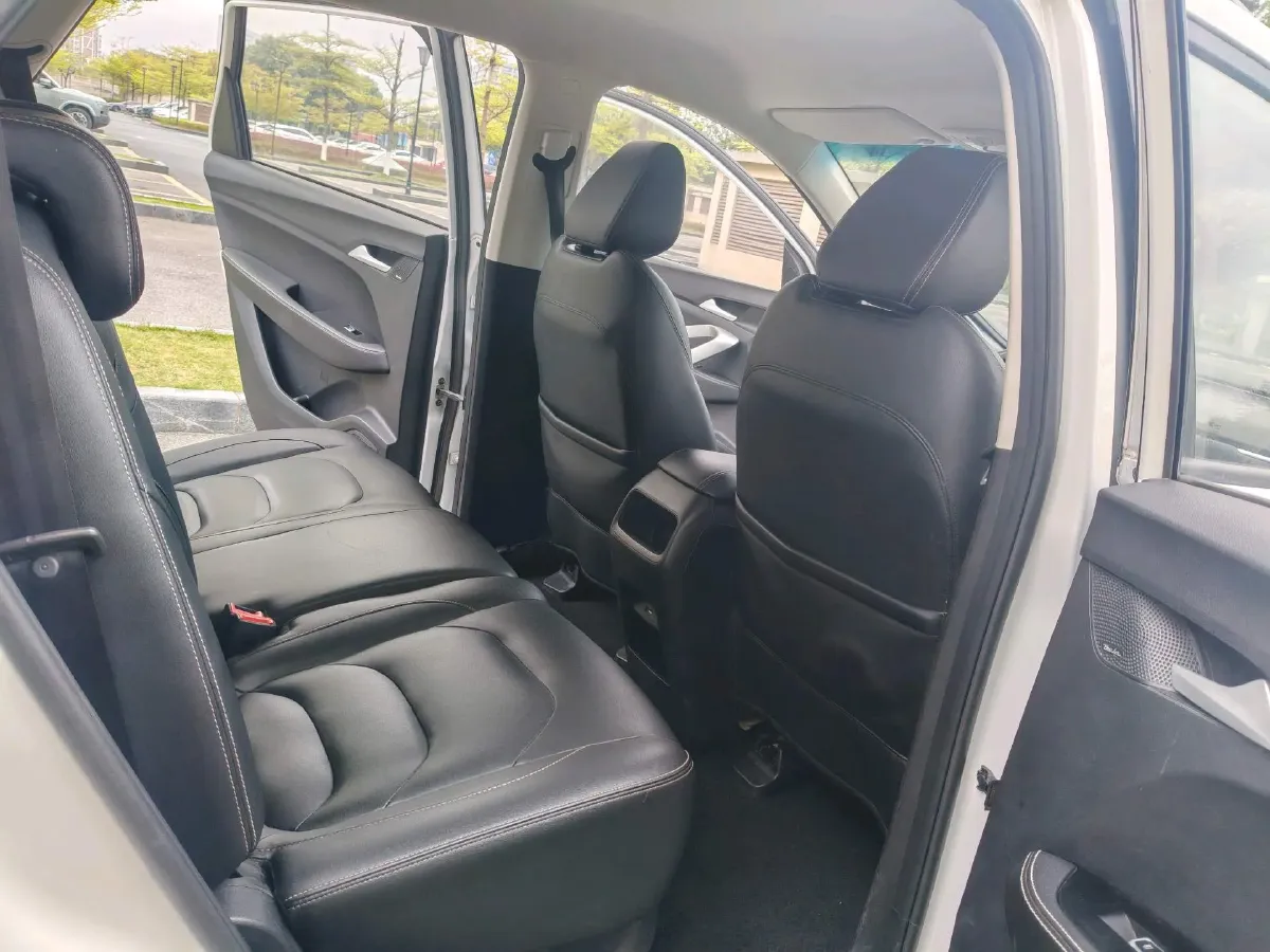 2020 HanTeng X5 1.5T 156HP L4 6AT,autocango,china used car exporter,china ev exporter,chinese used car exporter,chinese used ev exporter