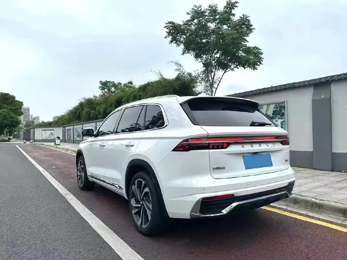 2021 Geely Monjaro 2.0T 218HP L4 7DCT,autocango,china used car exporter,china ev exporter,chinese used car exporter,chinese used ev exporter