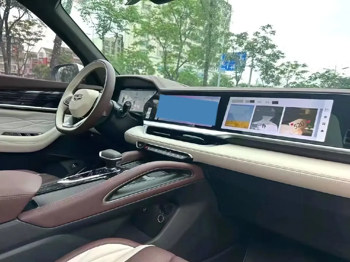 2021 Geely Monjaro 2.0T 218HP L4 7DCT,autocango,china used car exporter,china ev exporter,chinese used car exporter,chinese used ev exporter