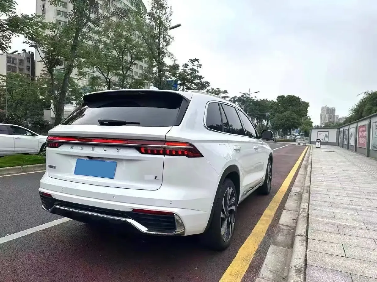 2021 Geely Monjaro 2.0T 218HP L4 7DCT,autocango,china used car exporter,china ev exporter,chinese used car exporter,chinese used ev exporter