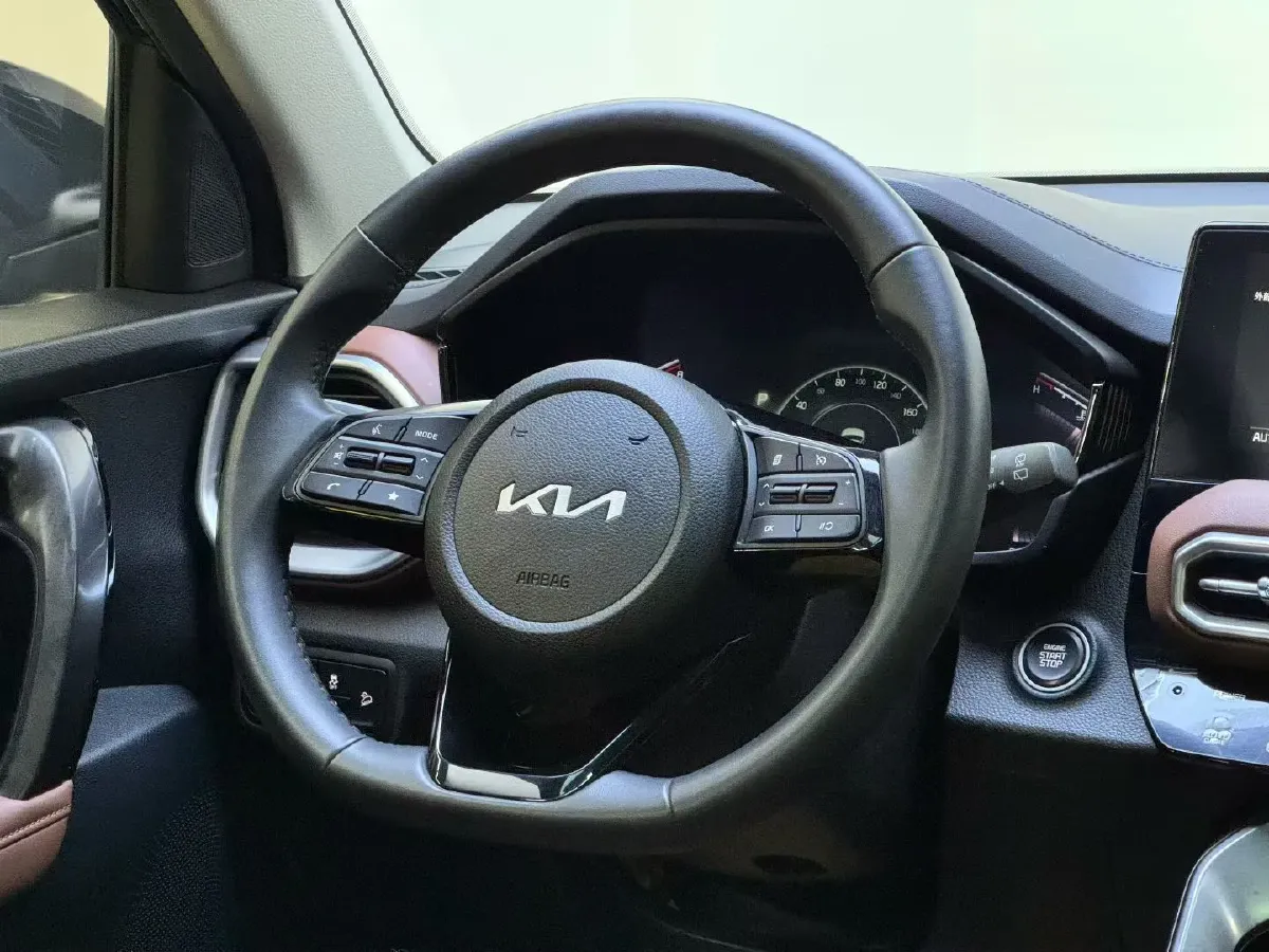 2021 Kia Sportage R 2.0L 161HP L4 6AT,autocango,china used car exporter,china ev exporter,chinese used car exporter,chinese used ev exporter