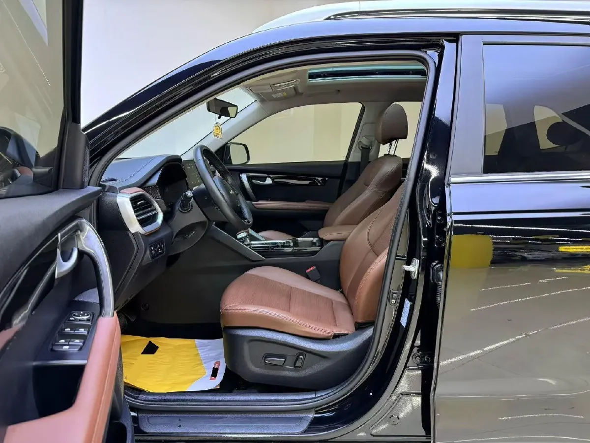 2021 Kia Sportage R 2.0L 161HP L4 6AT,autocango,china used car exporter,china ev exporter,chinese used car exporter,chinese used ev exporter