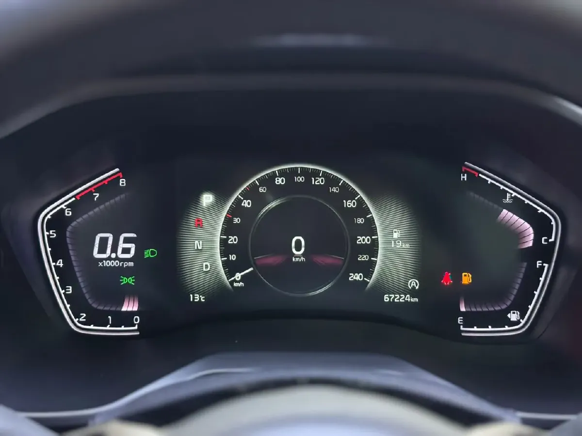 2021 Kia Sportage R 2.0L 161HP L4 6AT,autocango,china used car exporter,china ev exporter,chinese used car exporter,chinese used ev exporter