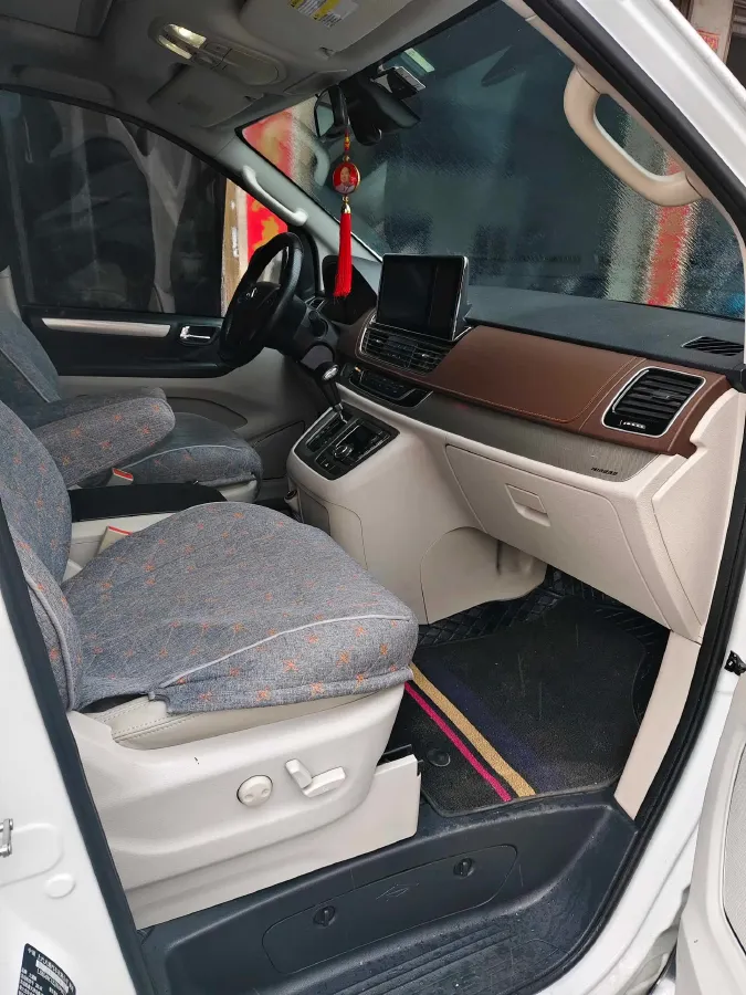 2018 MAXUS G10 2.0T 224HP L4 6AT,autocango,china used car exporter,china ev exporter,chinese used car exporter,chinese used ev exporter