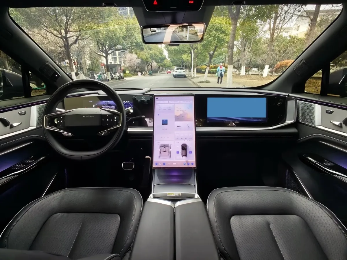 2023 HiPhi Y BEV 76.6KWH,autocango,china used car exporter,china ev exporter,chinese used car exporter,chinese used ev exporter