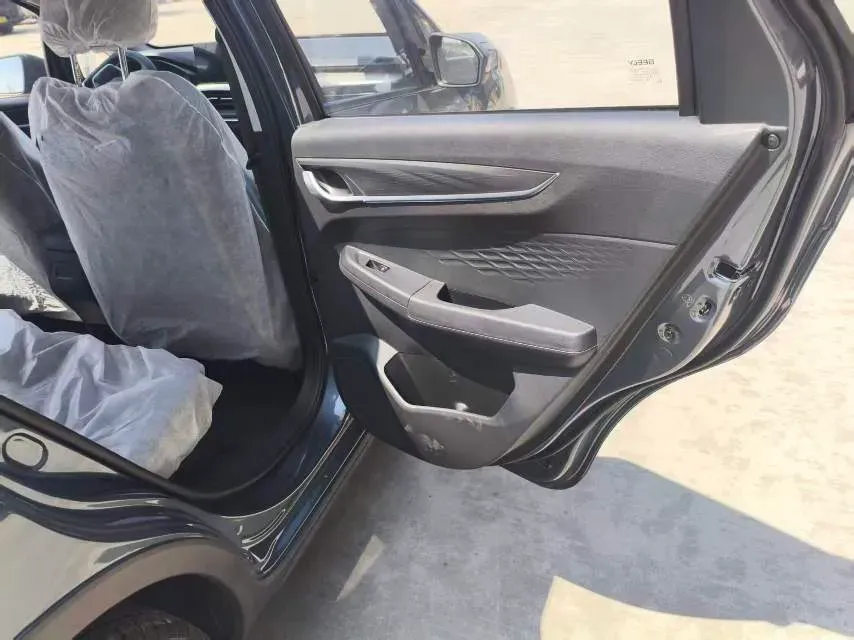 2024 Karry X6 1.6L 122HP L4 5MT,autocango,china used car exporter,china ev exporter,chinese used car exporter,chinese used ev exporter