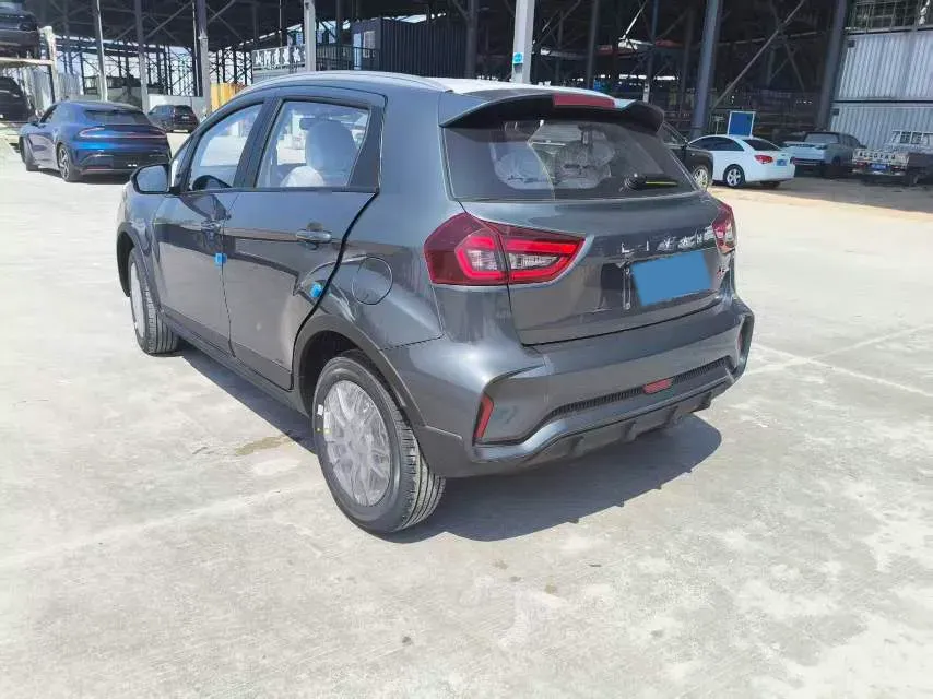 2024 Karry X6 1.6L 122HP L4 5MT,autocango,china used car exporter,china ev exporter,chinese used car exporter,chinese used ev exporter