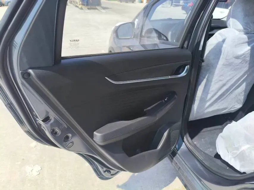 2024 Karry X6 1.6L 122HP L4 5MT,autocango,china used car exporter,china ev exporter,chinese used car exporter,chinese used ev exporter