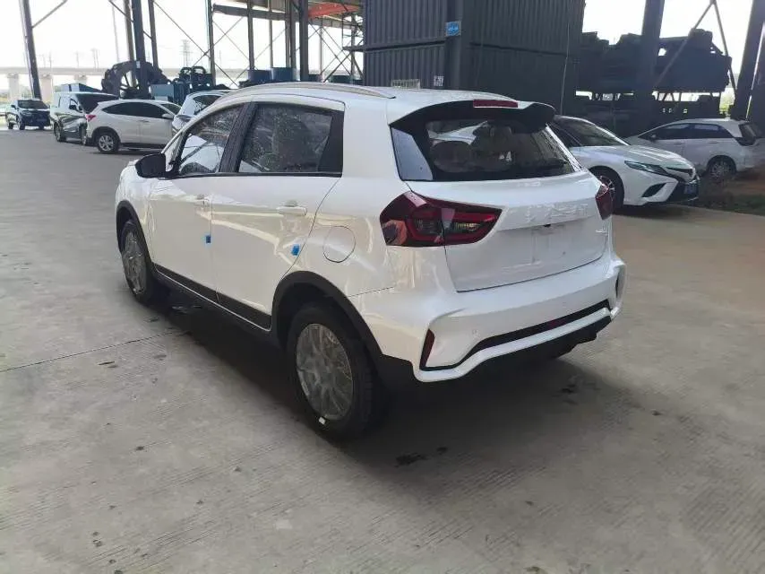 2024 Karry X6 1.6L 122HP L4 5MT,autocango,china used car exporter,china ev exporter,chinese used car exporter,chinese used ev exporter