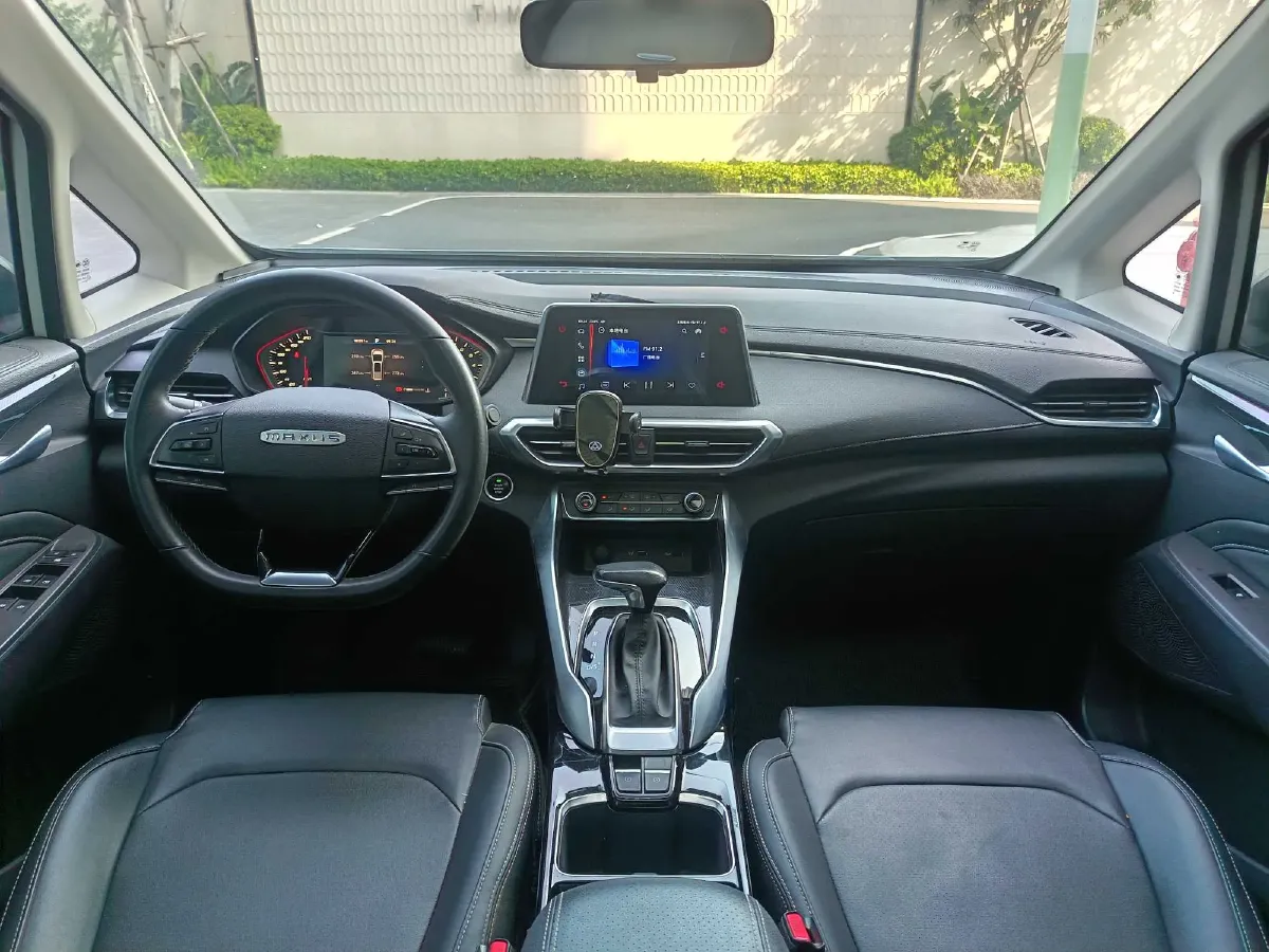 2022 MAXUS G50 1.5T 169HP L4 7DCT,autocango,china used car exporter,china ev exporter,chinese used car exporter,chinese used ev exporter