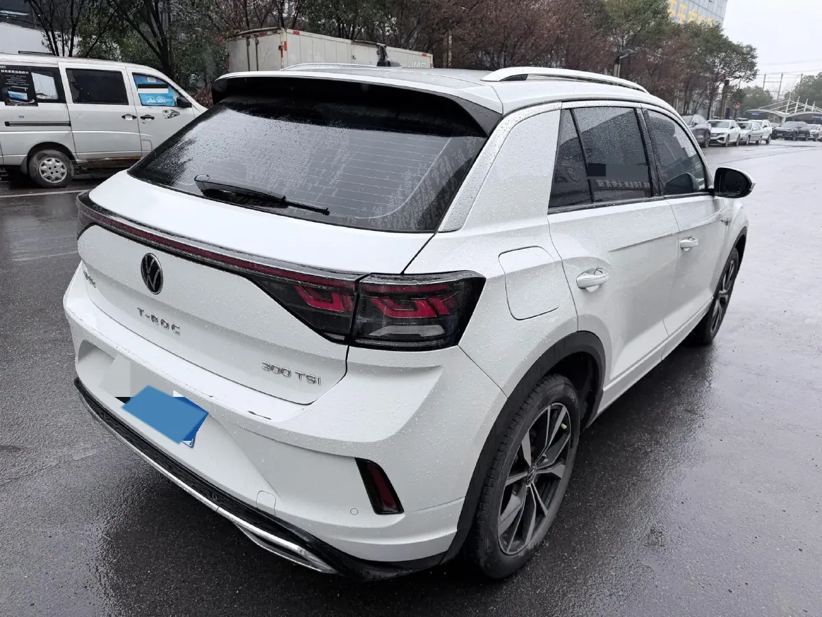 2023 Volkswagen T-Roc 1.5T 160HP L4 7DCT,autocango,china used car exporter,china ev exporter,chinese used car exporter,chinese used ev exporter