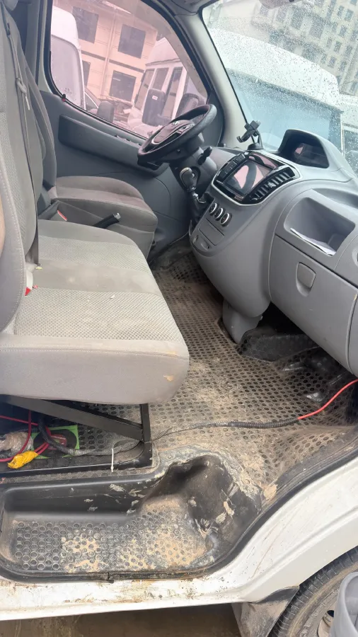 2023 MAXUS XinTu V80 2.0T 139HP L4 6MT,autocango,china used car exporter,china ev exporter,chinese used car exporter,chinese used ev exporter