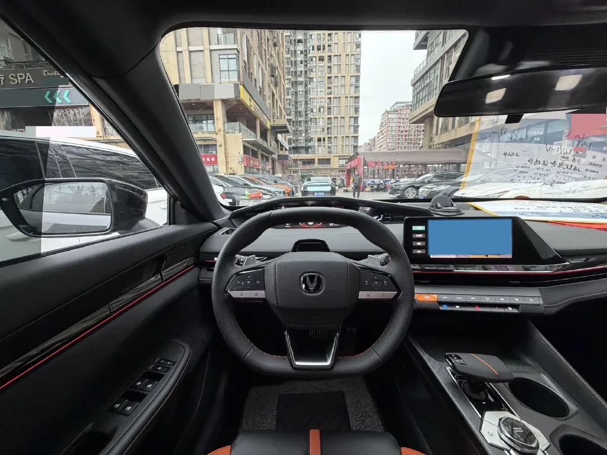 2024 ChangAn UNI-V 1.5T 188HP L4 7DCT,autocango,china used car exporter,china ev exporter,chinese used car exporter,chinese used ev exporter