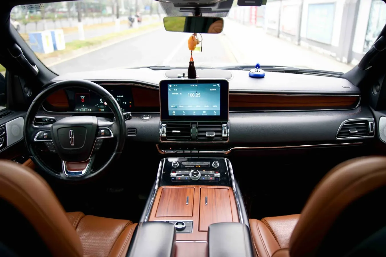 2018 Lincoln Navigator 3.5T 415HP V6 10AT,autocango,china used car exporter,china ev exporter,chinese used car exporter,chinese used ev exporter