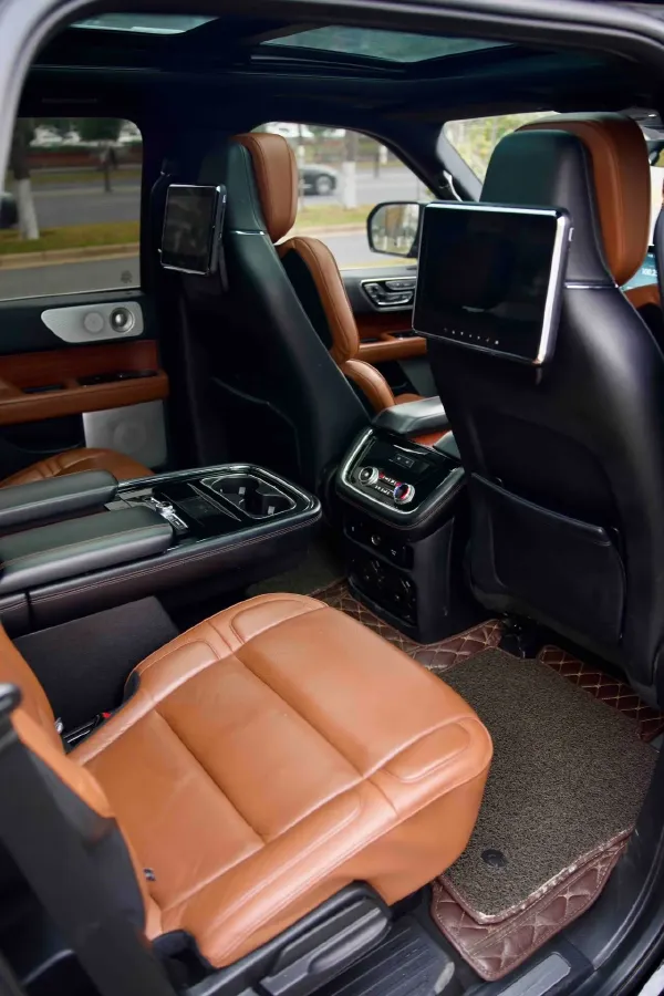 2018 Lincoln Navigator 3.5T 415HP V6 10AT,autocango,china used car exporter,china ev exporter,chinese used car exporter,chinese used ev exporter