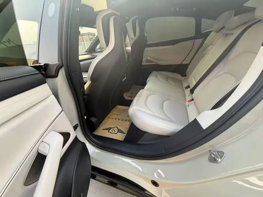 2024 MI SU7 BEV 101KWH,autocango,china used car exporter,china ev exporter,chinese used car exporter,chinese used ev exporter