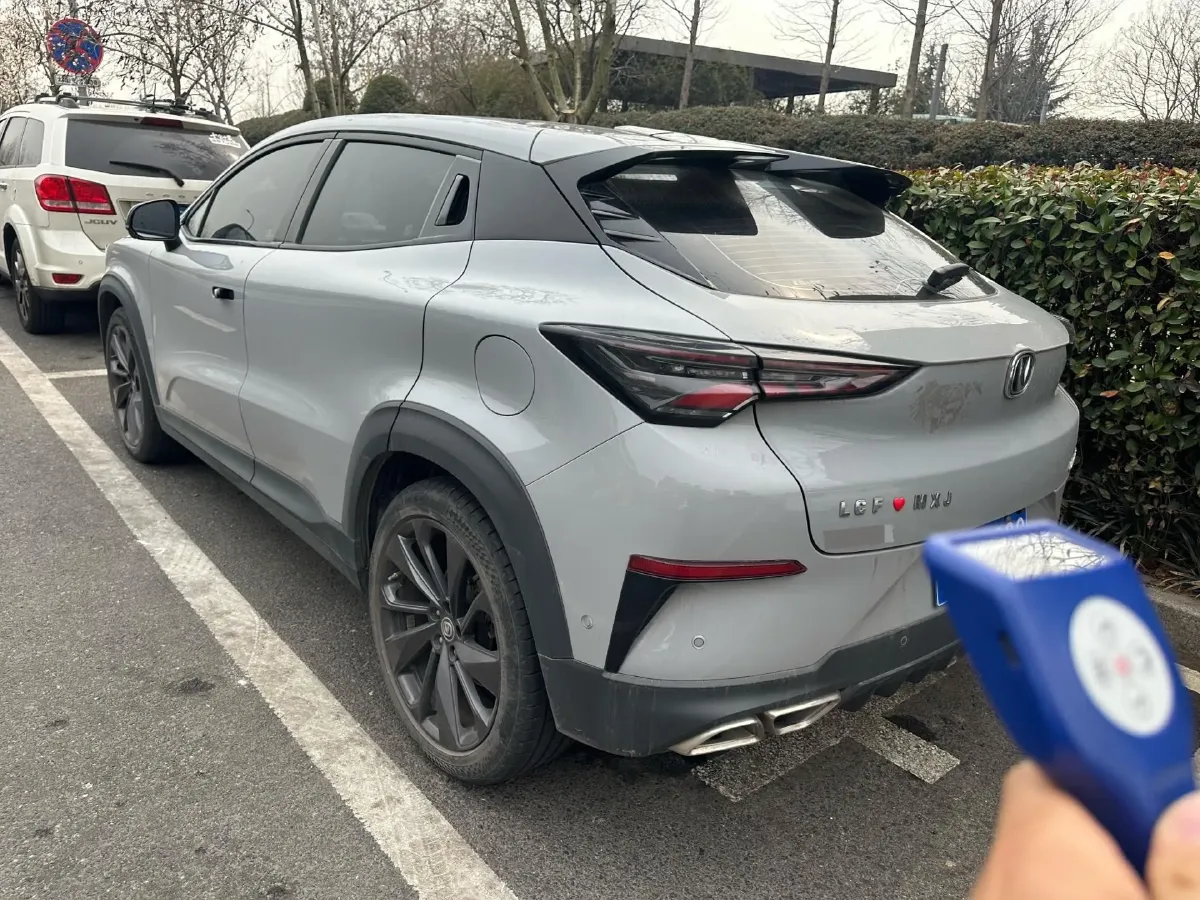 2020 ChangAn UNI-T 1.5T 180HP L4 7DCT,autocango,china used car exporter,china ev exporter,chinese used car exporter,chinese used ev exporter