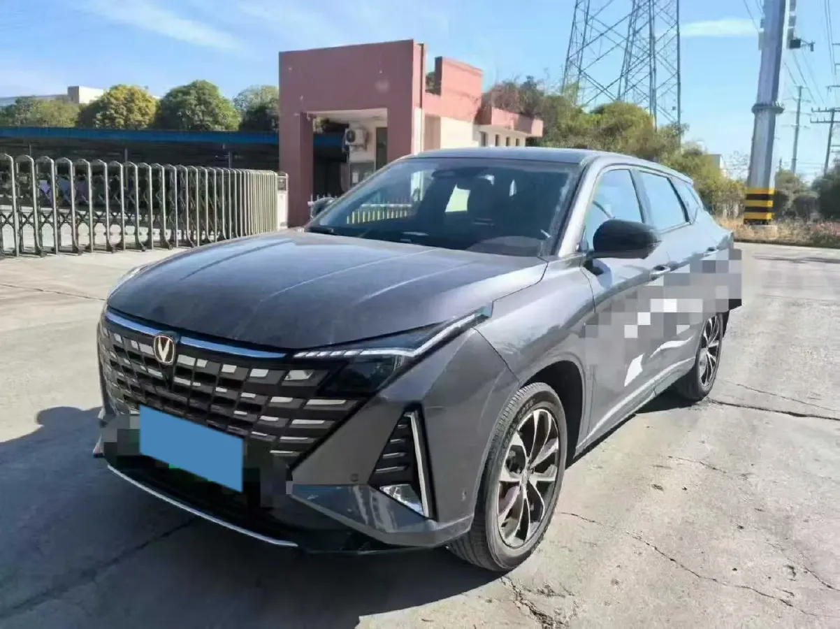 2024 ChangAn UNI-Z 1.5L 98HP L4 E-CVT PHEV 18.4KWH,autocango,china used car exporter,china ev exporter,chinese used car exporter,chinese used ev exporter