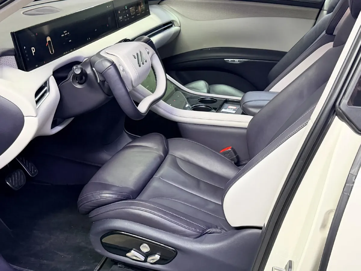 2023 IM LS7 BEV 77KWH,autocango,china used car exporter,china ev exporter,chinese used car exporter,chinese used ev exporter