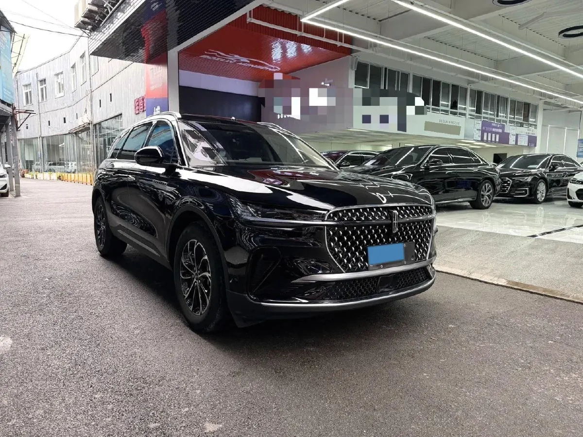 2023 Lincoln Nautilus 2.0T 261HP L4 8AT,autocango,china used car exporter,china ev exporter,chinese used car exporter,chinese used ev exporter