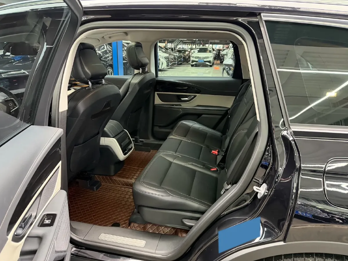 2023 Lincoln Nautilus 2.0T 261HP L4 8AT,autocango,china used car exporter,china ev exporter,chinese used car exporter,chinese used ev exporter