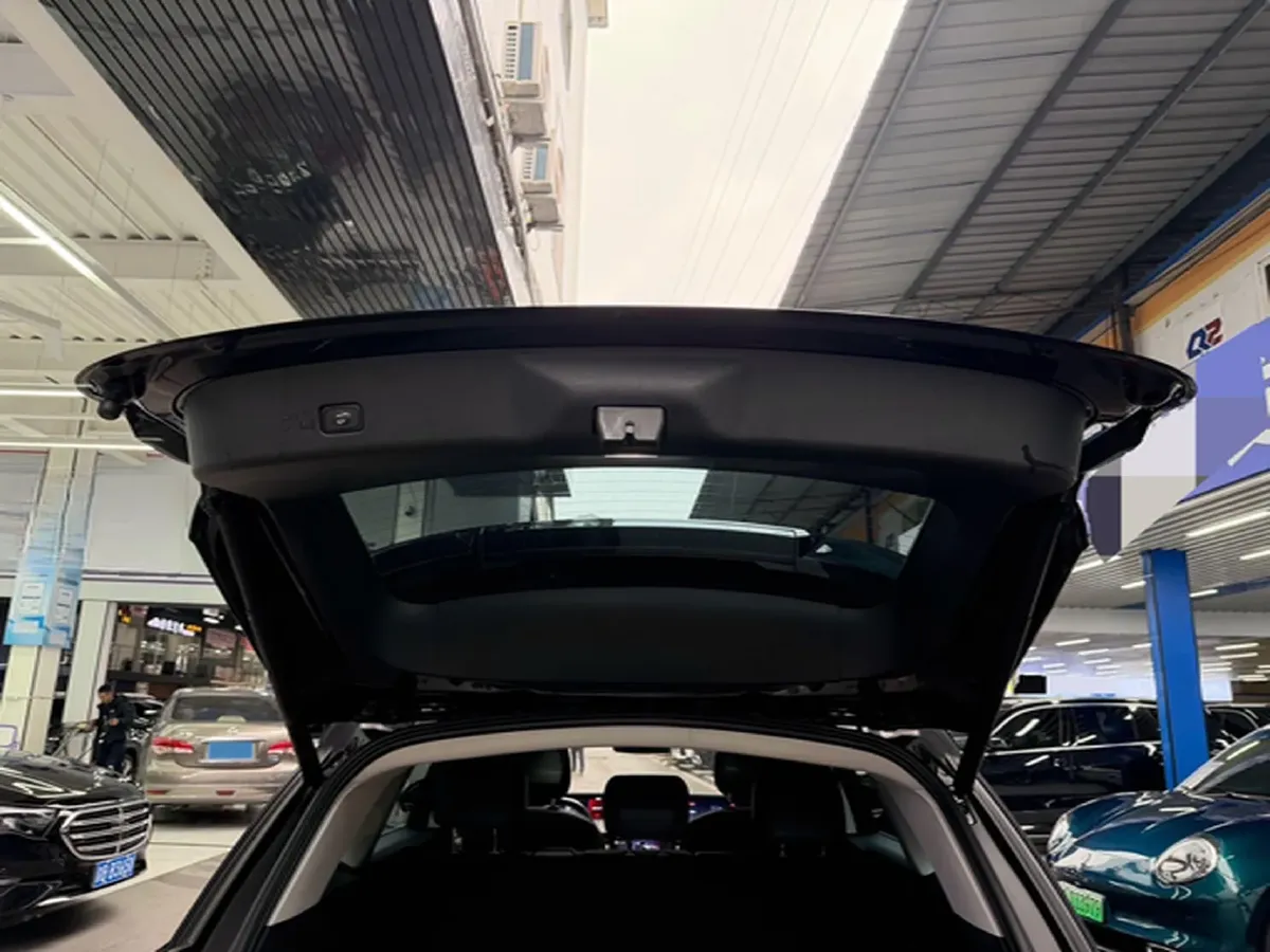 2023 Lincoln Nautilus 2.0T 261HP L4 8AT,autocango,china used car exporter,china ev exporter,chinese used car exporter,chinese used ev exporter