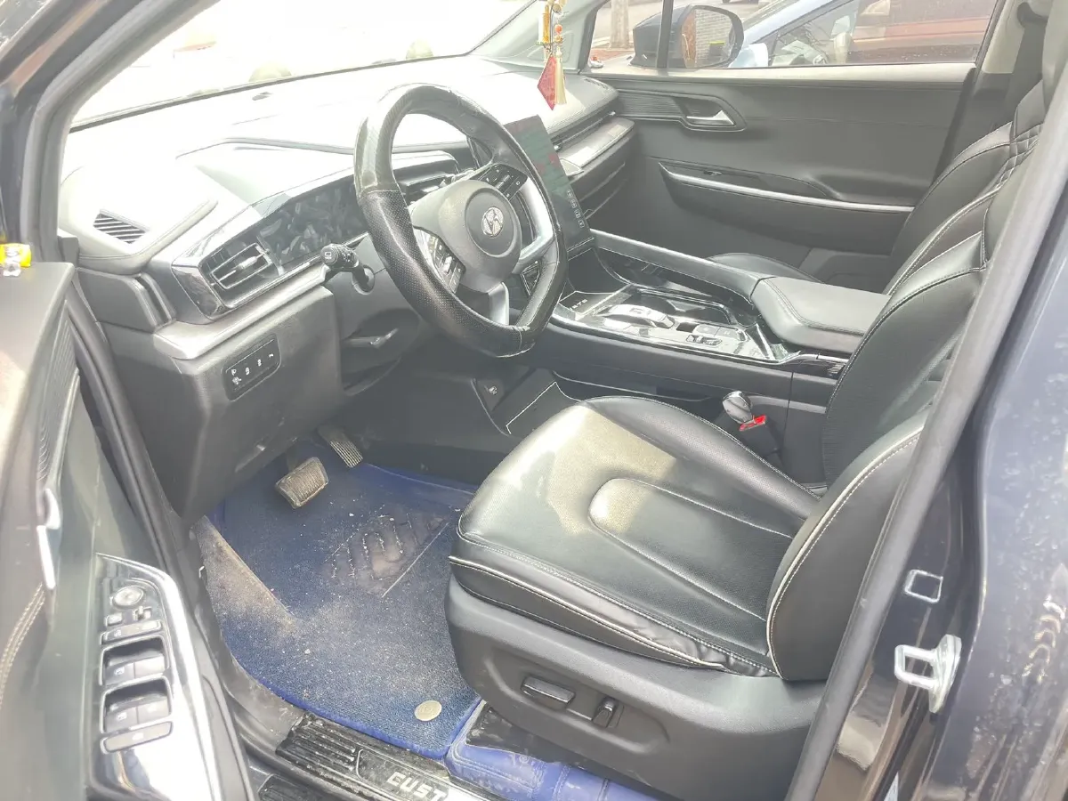 2021 Hyundai Custo 1.5T 170HP L4 8AT,autocango,china used car exporter,china ev exporter,chinese used car exporter,chinese used ev exporter