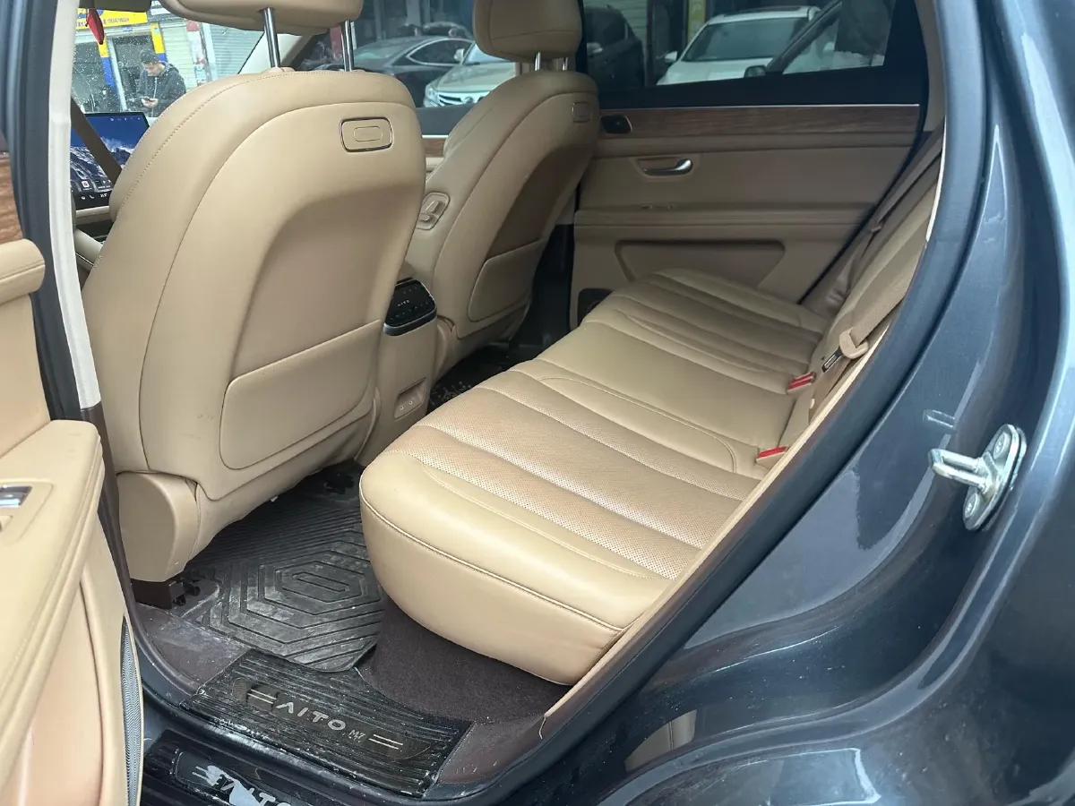 2024 AITO AITO M7 1.5T 152HP L4 REEV 40KWH,autocango,china used car exporter,china ev exporter,chinese used car exporter,chinese used ev exporter