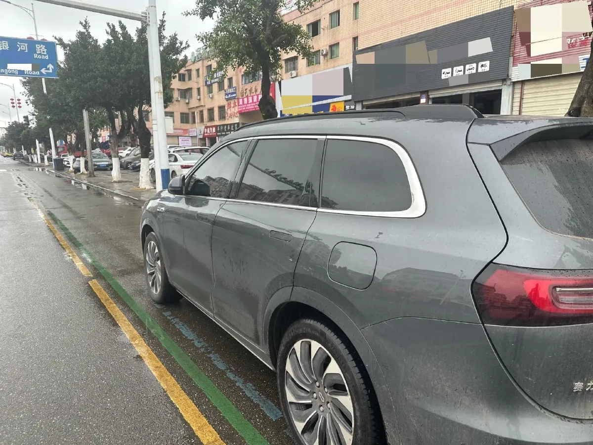 2024 AITO AITO M7 1.5T 152HP L4 REEV 40KWH,autocango,china used car exporter,china ev exporter,chinese used car exporter,chinese used ev exporter