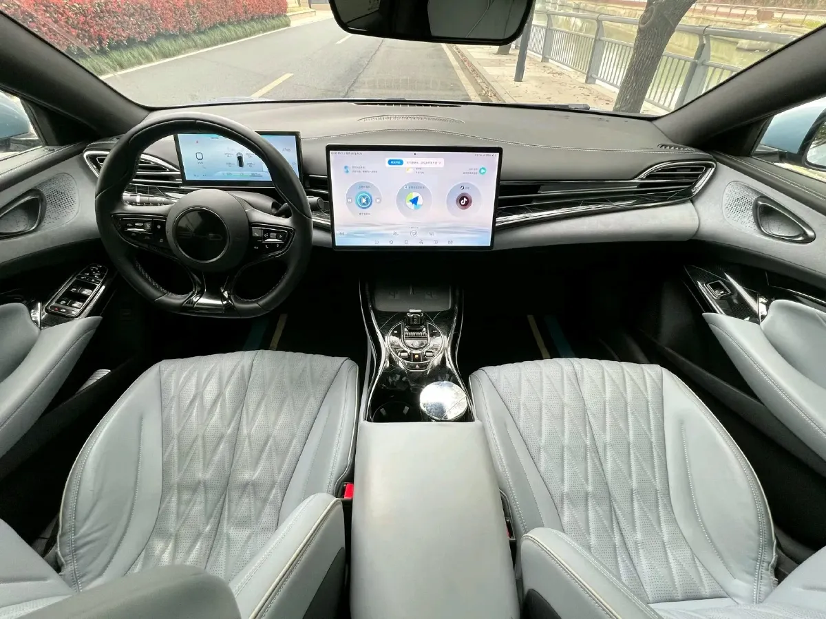 2022 Leapmotor C01 BEV 78.54KWH,autocango,china used car exporter,china ev exporter,chinese used car exporter,chinese used ev exporter