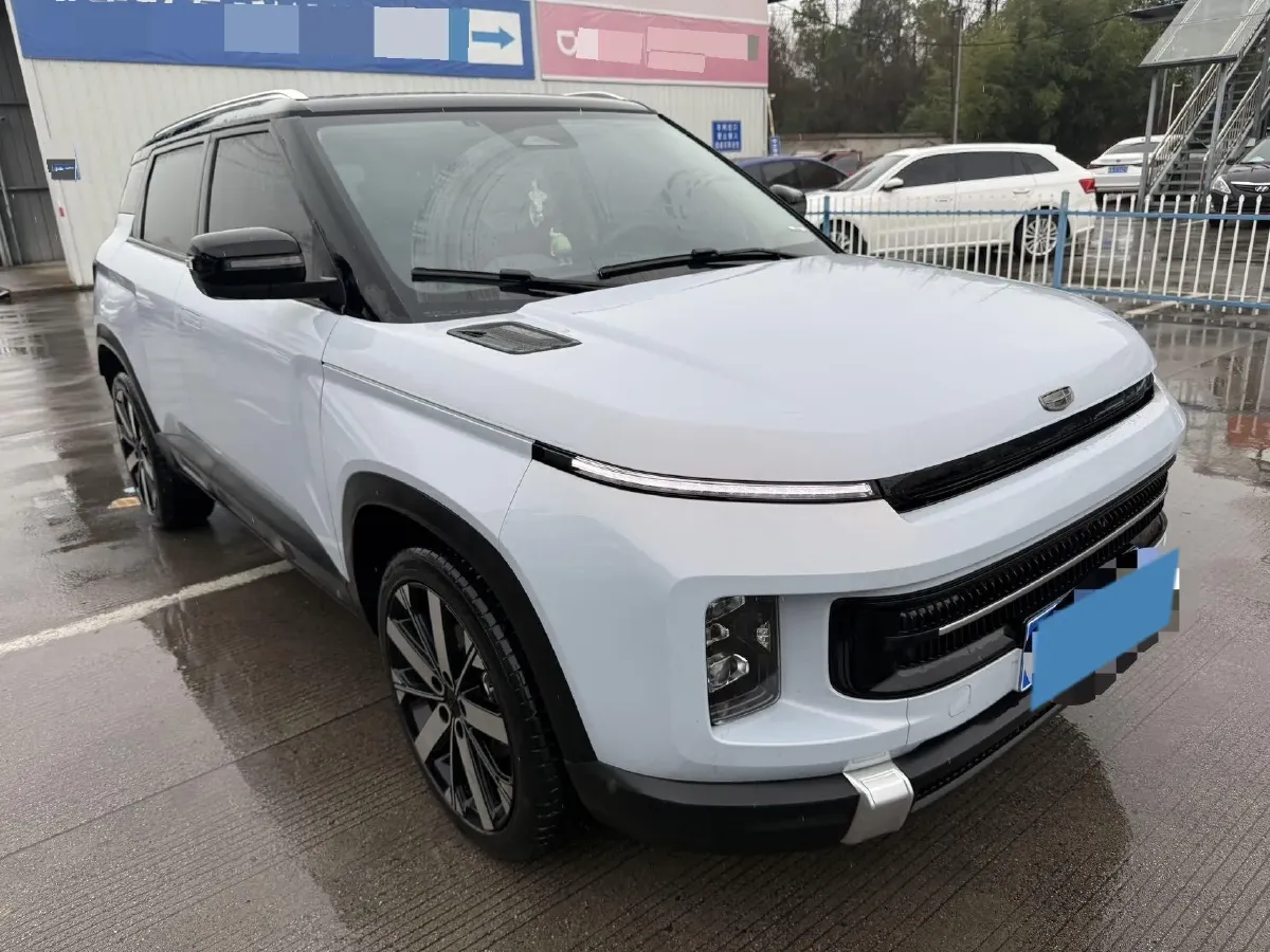 2023 Geely ICON 1.5T 181HP L4 7DCT,autocango,china used car exporter,china ev exporter,chinese used car exporter,chinese used ev exporter