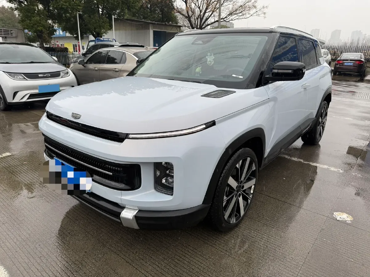 2023 Geely ICON 1.5T 181HP L4 7DCT,autocango,china used car exporter,china ev exporter,chinese used car exporter,chinese used ev exporter