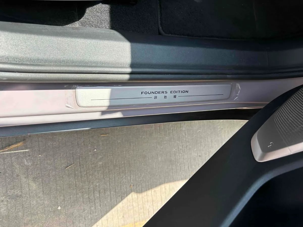 2024 ONVO L60 BEV 60KWH,autocango,china used car exporter,china ev exporter,chinese used car exporter,chinese used ev exporter