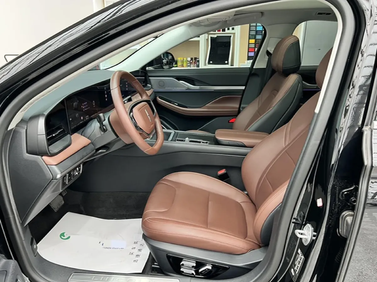 2024 Lincoln Z 2.0T 261HP L4 8AT,autocango,china used car exporter,china ev exporter,chinese used car exporter,chinese used ev exporter