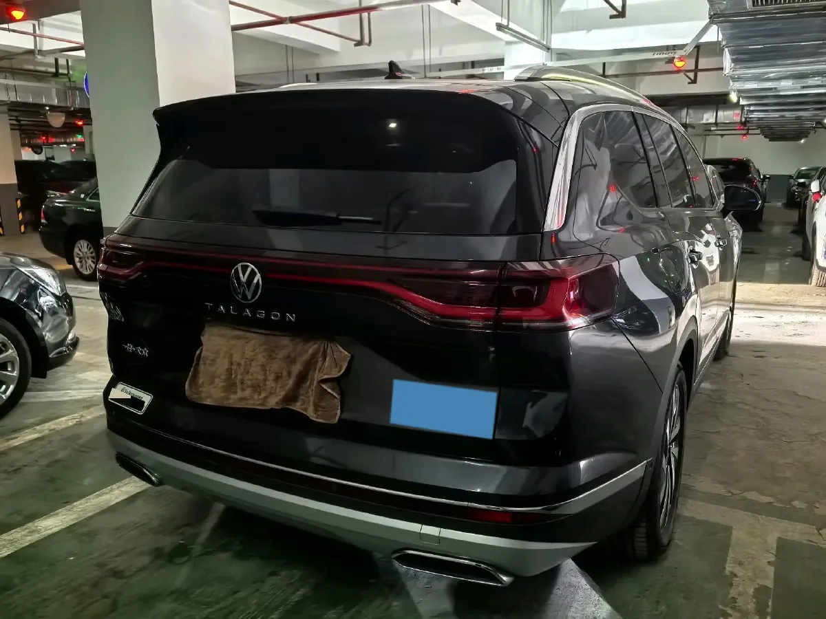 2022 Volkswagen Talagon 2.0T 220HP L4 7DCT,autocango,china used car exporter,china ev exporter,chinese used car exporter,chinese used ev exporter