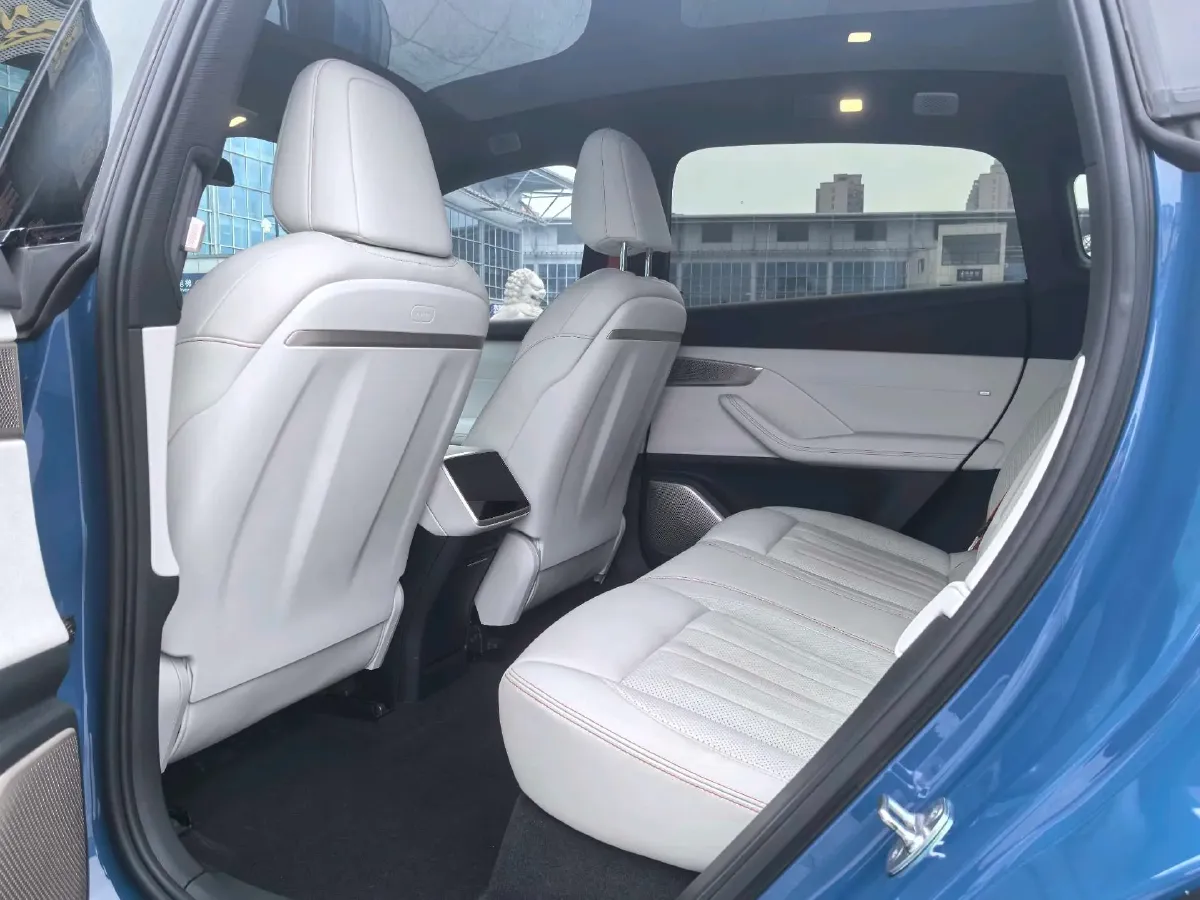 2024 ONVO L60 BEV 60KWH,autocango,china used car exporter,china ev exporter,chinese used car exporter,chinese used ev exporter