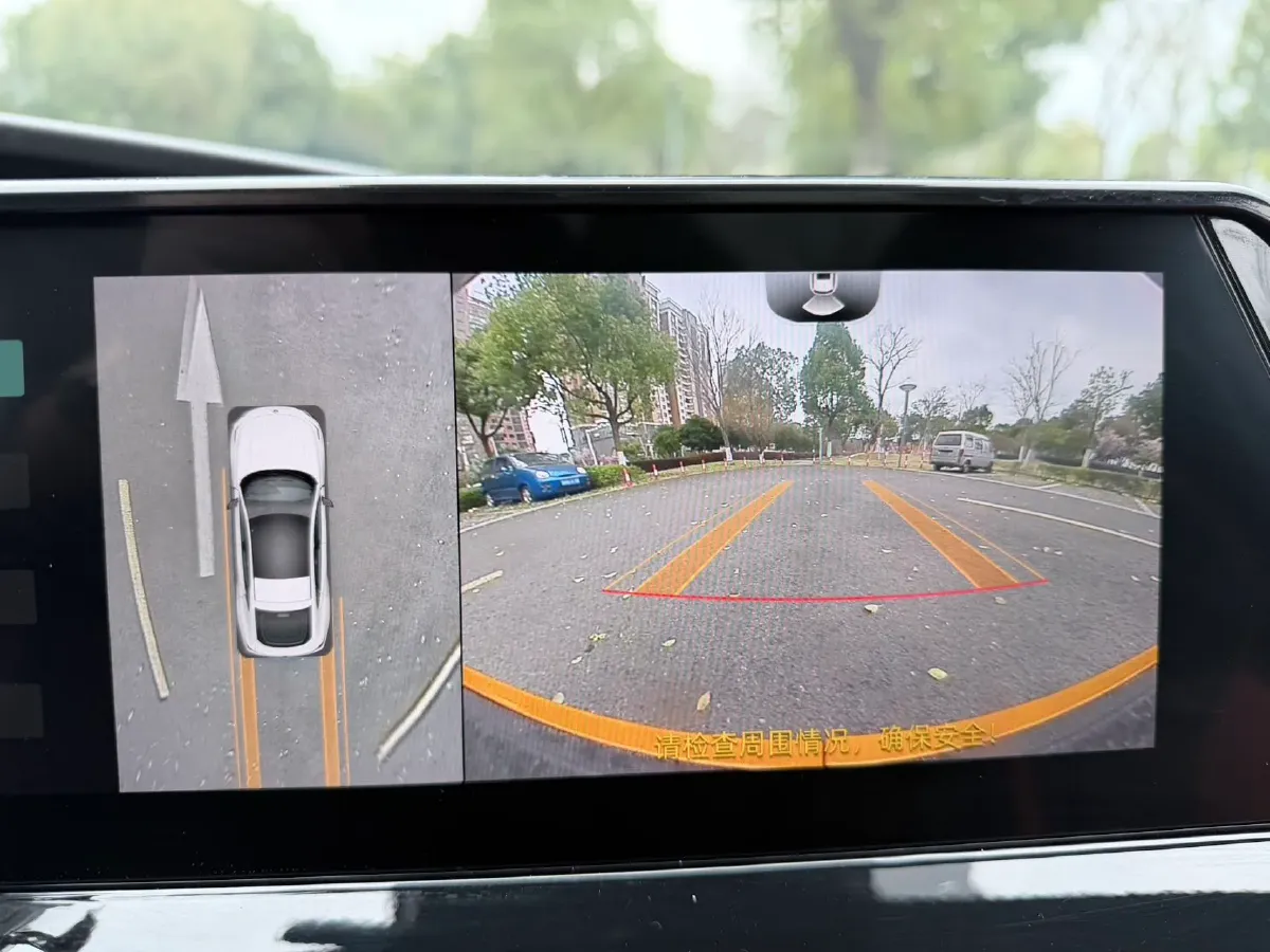 2024 ChangAn UNI-V 1.5T 188HP L4 7DCT,autocango,china used car exporter,china ev exporter,chinese used car exporter,chinese used ev exporter