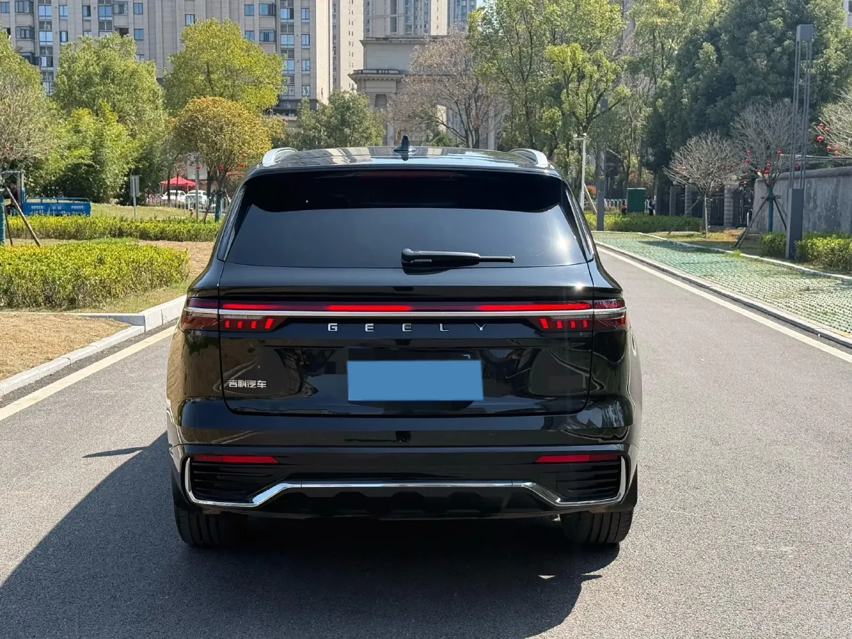 2021 Geely Monjaro 2.0T 218HP L4 7DCT,autocango,china used car exporter,china ev exporter,chinese used car exporter,chinese used ev exporter