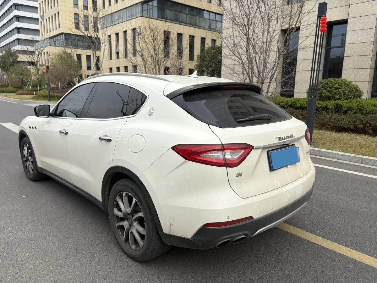 2019 Maserati Levante 3.0T 350HP V6 8AT,autocango,china used car exporter,china ev exporter,chinese used car exporter,chinese used ev exporter