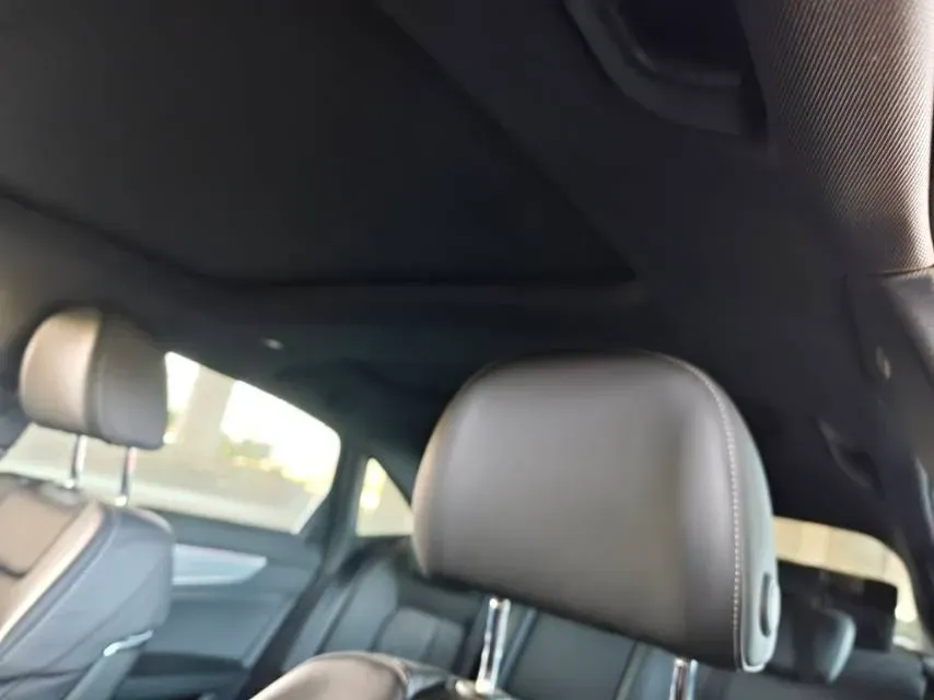 2021 Audi A6L 2.0T 224HP L4 7DCT,autocango,china used car exporter,china ev exporter,chinese used car exporter,chinese used ev exporter