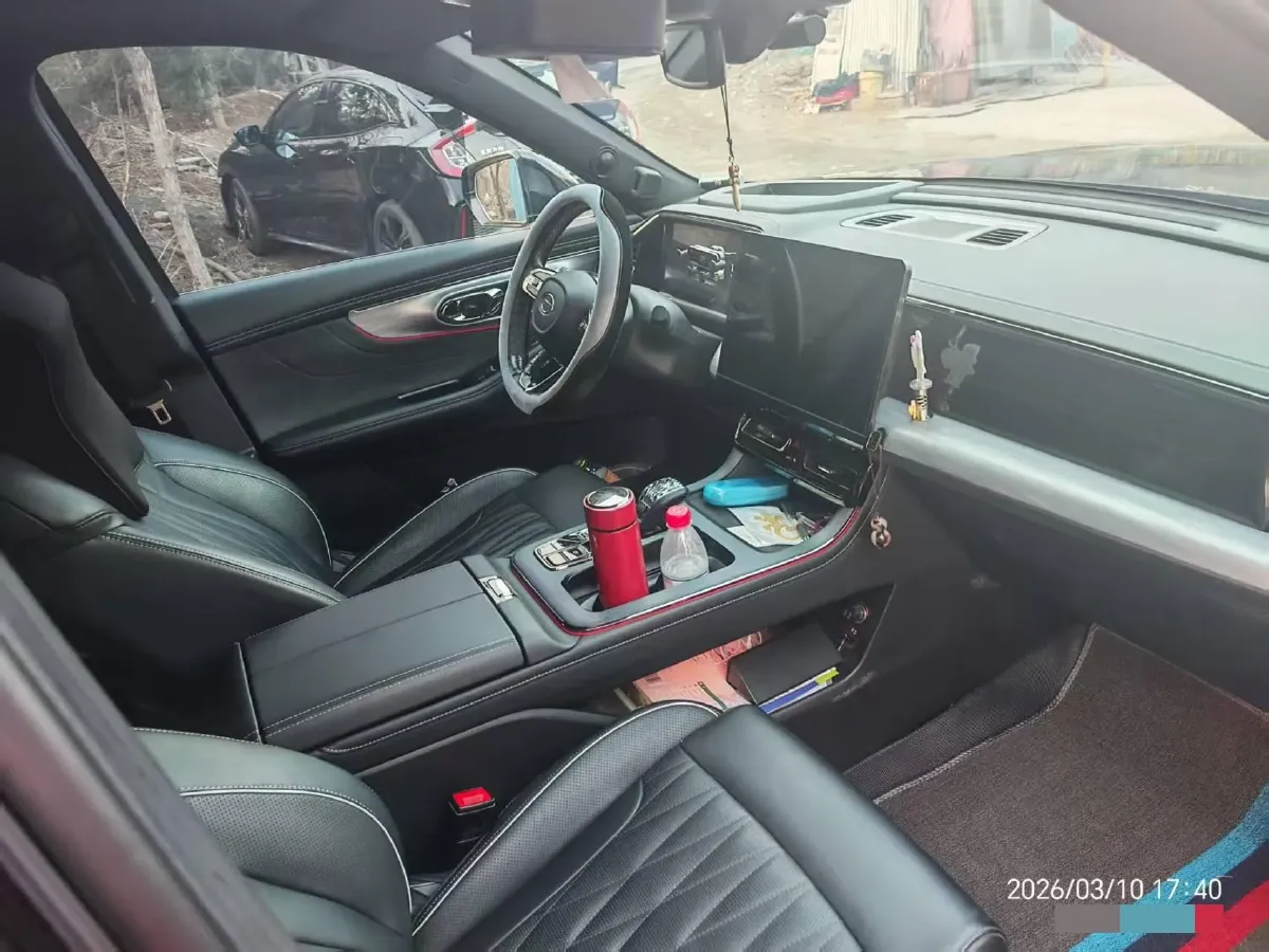 2022 GAC Trumpchi GS8 2.0T 190HP L4 E-CVT Hybrid,autocango,china used car exporter,china ev exporter,chinese used car exporter,chinese used ev exporter