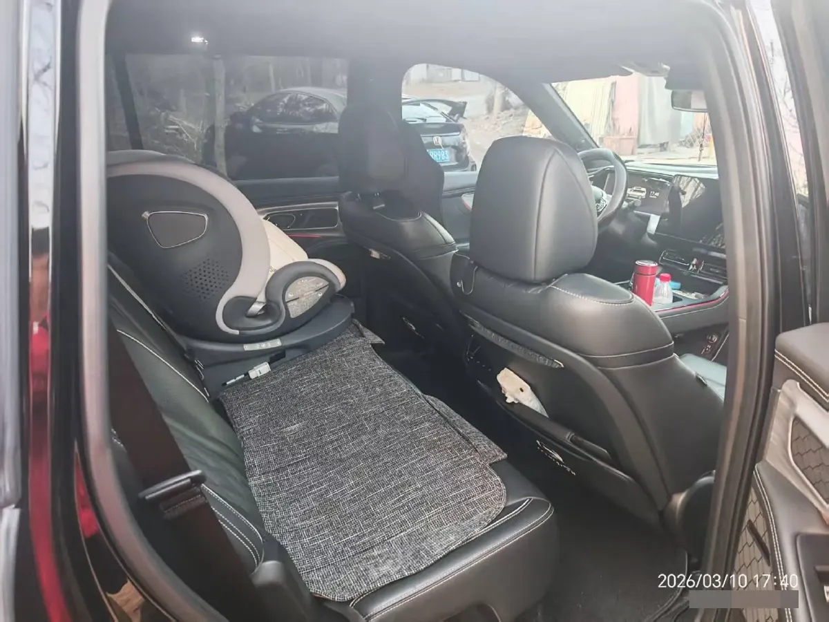 2022 GAC Trumpchi GS8 2.0T 190HP L4 E-CVT Hybrid,autocango,china used car exporter,china ev exporter,chinese used car exporter,chinese used ev exporter