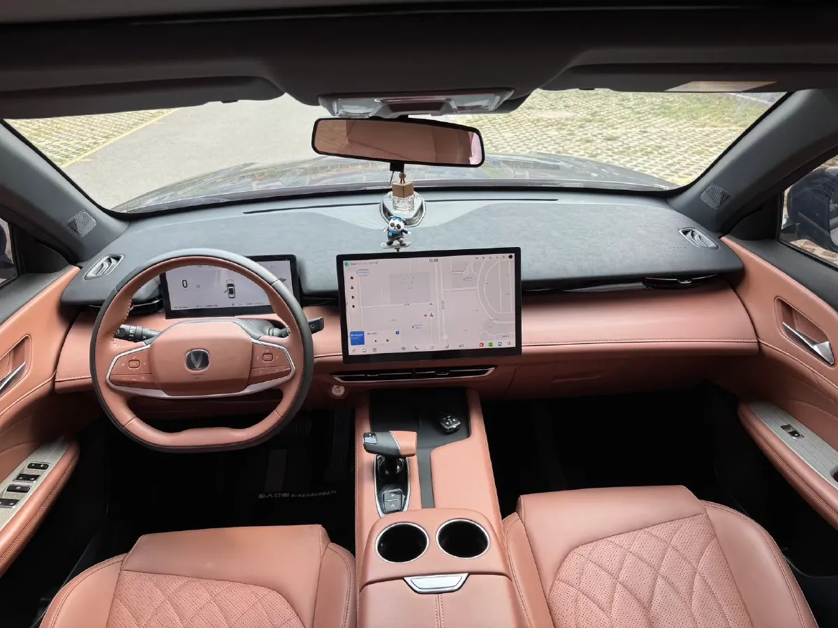 2024 ChangAn UNI-Z 1.5L 98HP L4 E-CVT PHEV 18.4KWH,autocango,china used car exporter,china ev exporter,chinese used car exporter,chinese used ev exporter