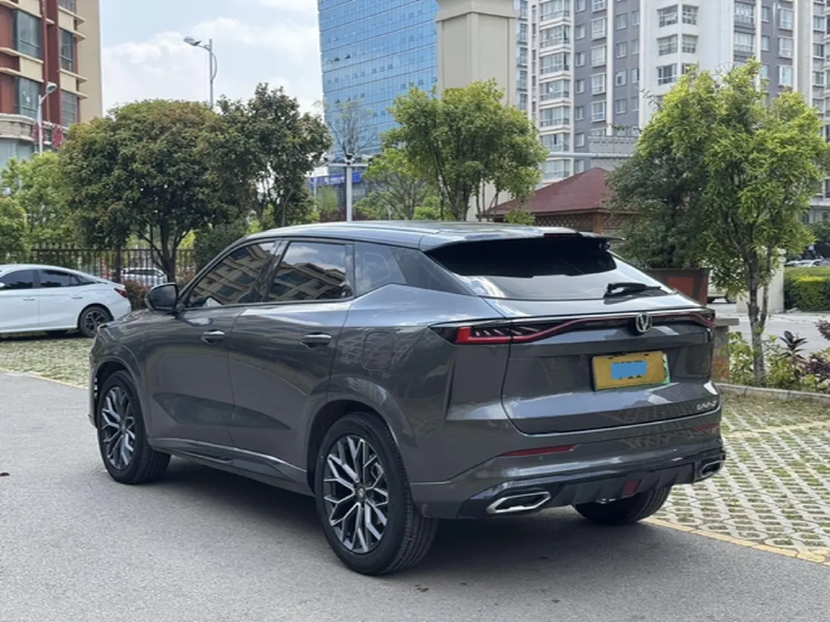 2024 ChangAn UNI-Z 1.5L 98HP L4 E-CVT PHEV 18.4KWH,autocango,china used car exporter,china ev exporter,chinese used car exporter,chinese used ev exporter