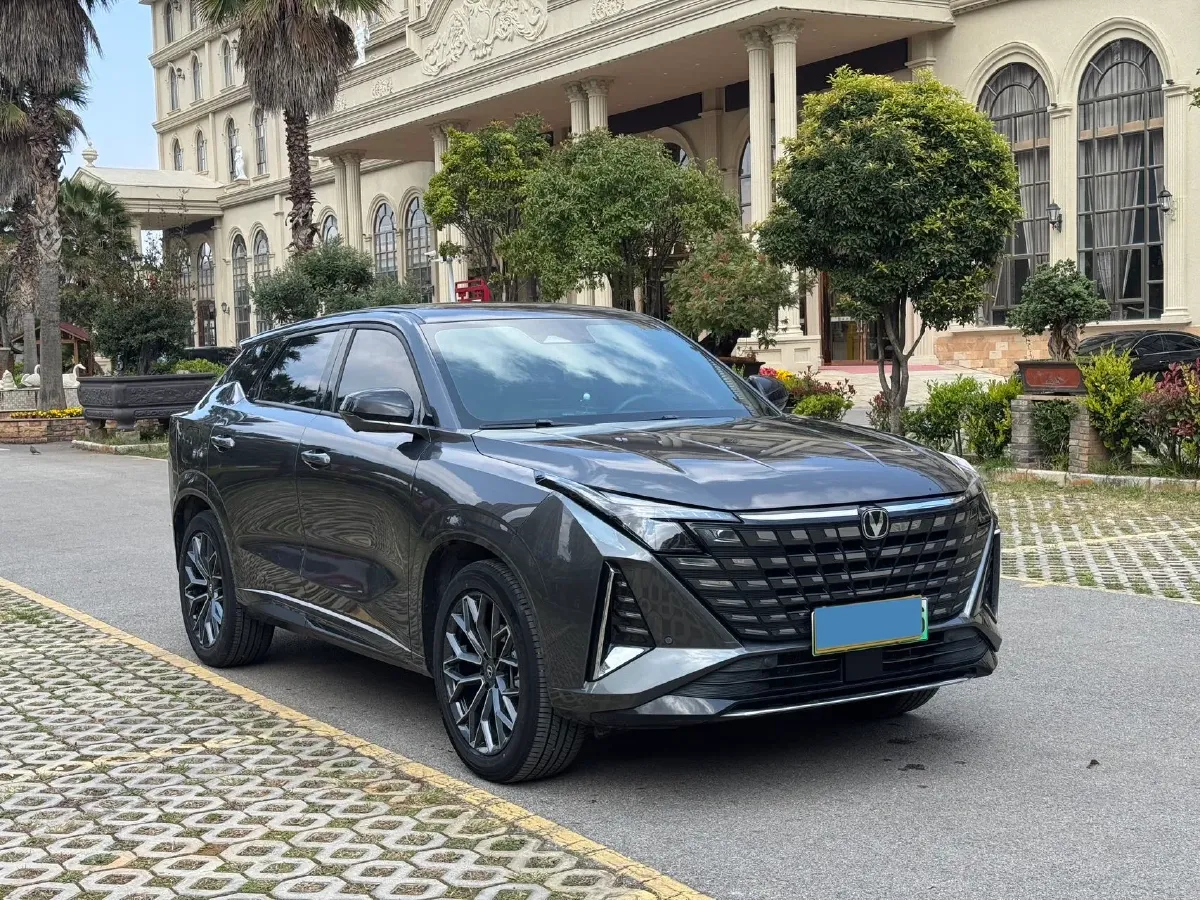 2024 ChangAn UNI-Z 1.5L 98HP L4 E-CVT PHEV 18.4KWH,autocango,china used car exporter,china ev exporter,chinese used car exporter,chinese used ev exporter