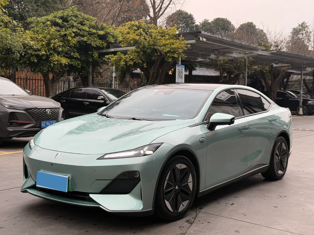 2022 DongFeng Forthing LingZhi EV BEV 68.4KWH,autocango,china used car exporter,china ev exporter,chinese used car exporter,chinese used ev exporter