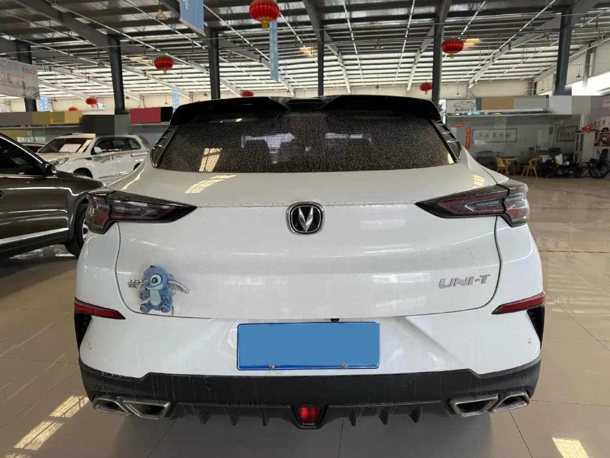 2022 ChangAn UNI-T 1.5T 188HP L4 7DCT,autocango,china used car exporter,china ev exporter,chinese used car exporter,chinese used ev exporter