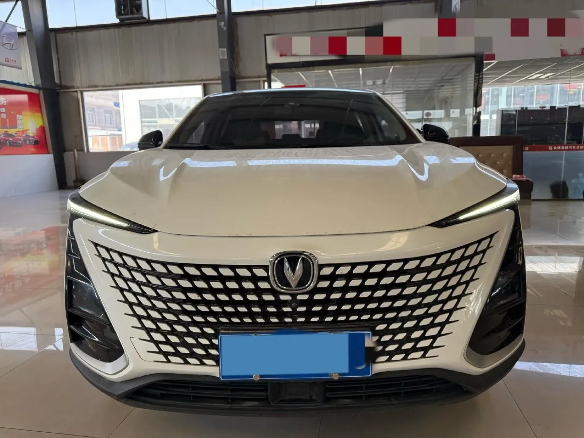 2022 ChangAn UNI-T 1.5T 188HP L4 7DCT,autocango,china used car exporter,china ev exporter,chinese used car exporter,chinese used ev exporter