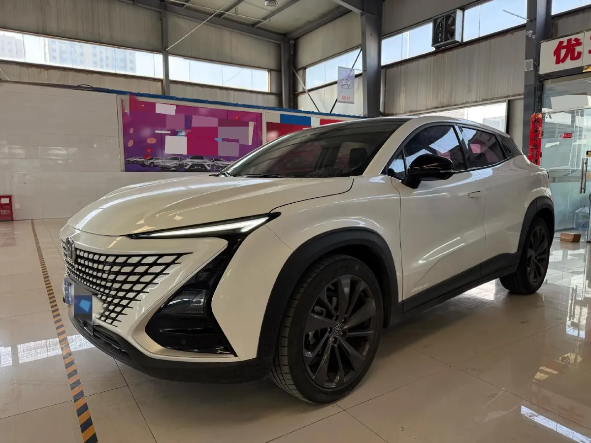 2022 ChangAn UNI-T 1.5T 188HP L4 7DCT,autocango,china used car exporter,china ev exporter,chinese used car exporter,chinese used ev exporter