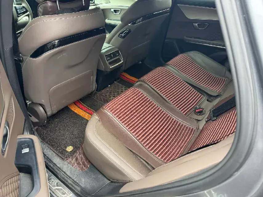 2023 BYD Han 1.5T 139HP L4 E-CVT PHEV 18.316KWH,autocango,china used car exporter,china ev exporter,chinese used car exporter,chinese used ev exporter